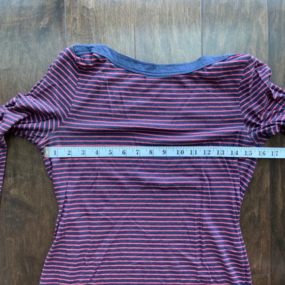 GAP Shirt Striped Boat Neck Red and Blue. Size S. - Picture 5 of 7